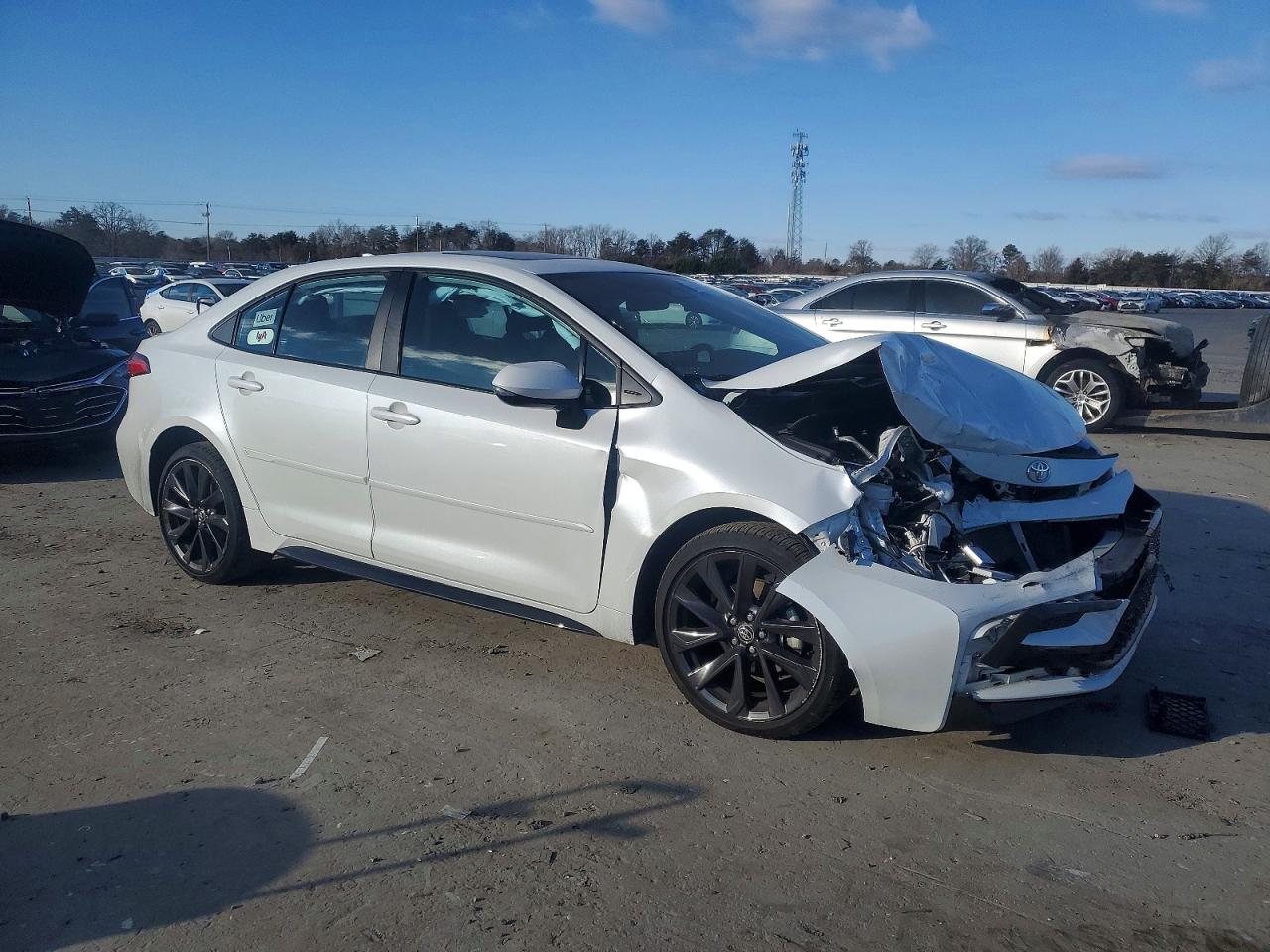2023 TOYOTA COROLLA SE photo 7