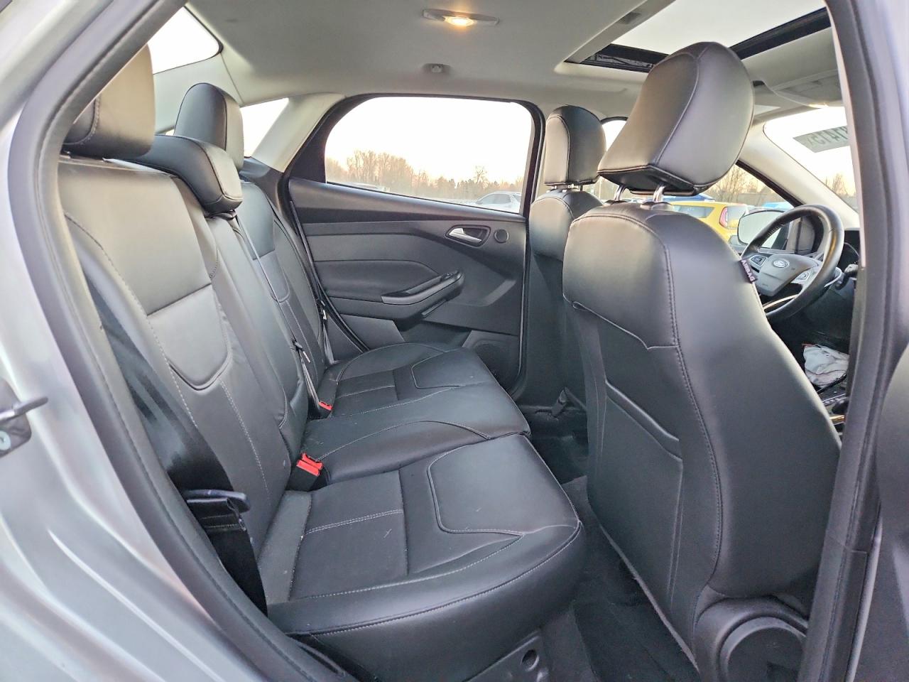 2018 FORD FOCUS TITANIUM photo 10