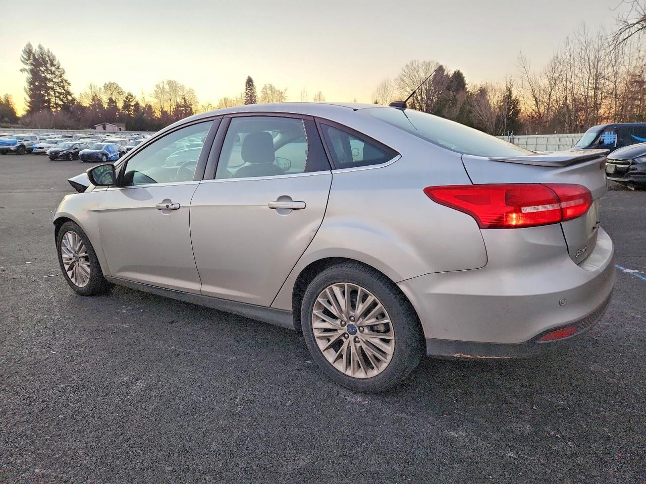 2018 FORD FOCUS TITANIUM photo 2