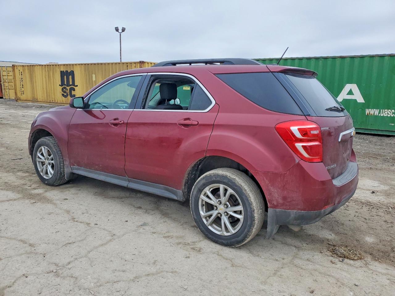 2017 CHEVROLET EQUINOX LT photo 2