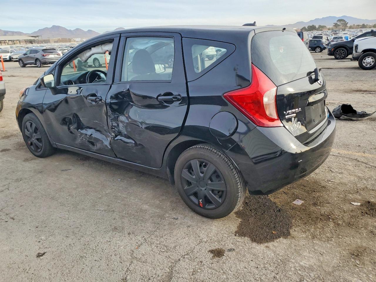 2016 NISSAN VERSA NOTE S photo 2