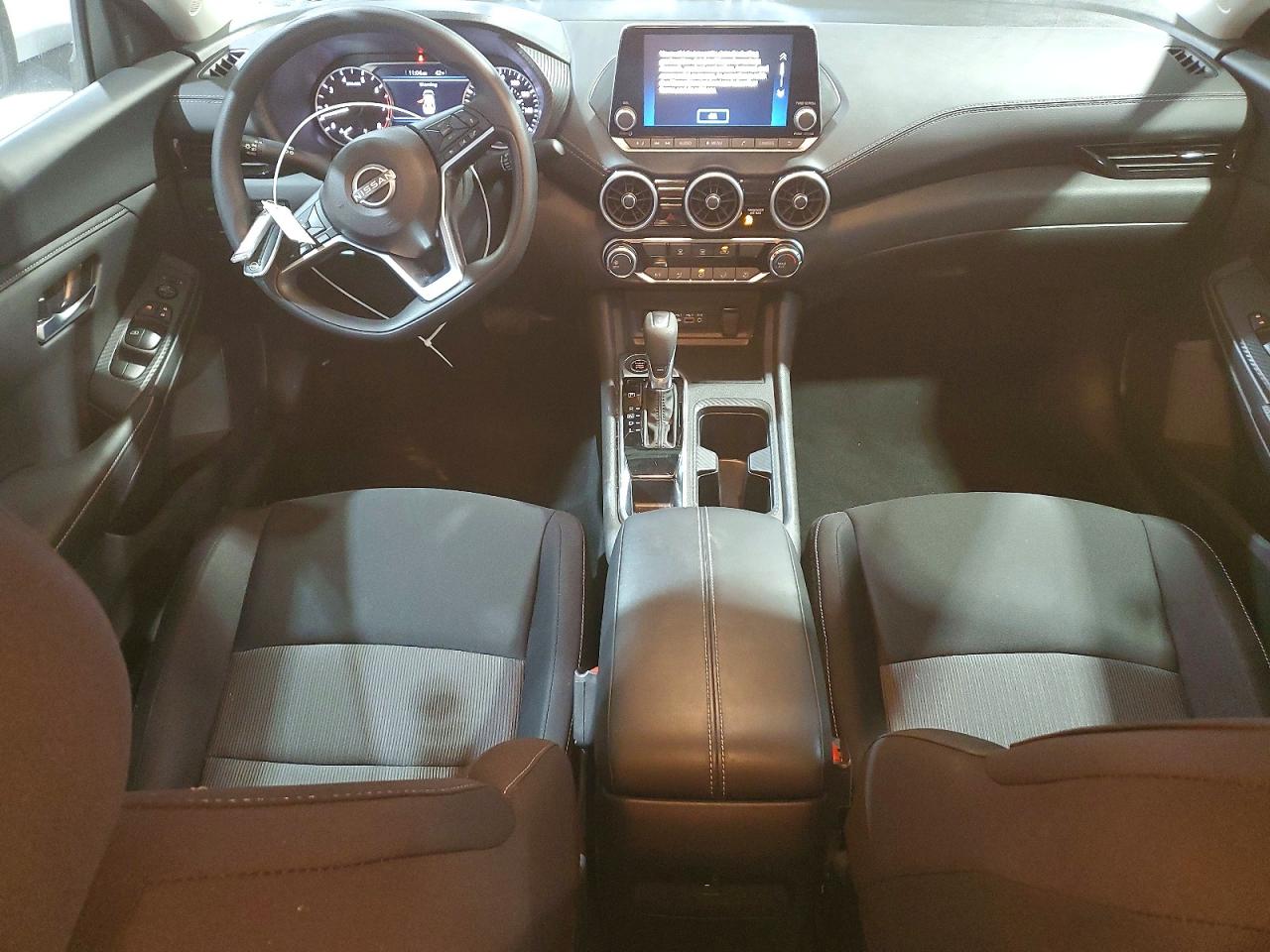2025 NISSAN SENTRA SV photo 8
