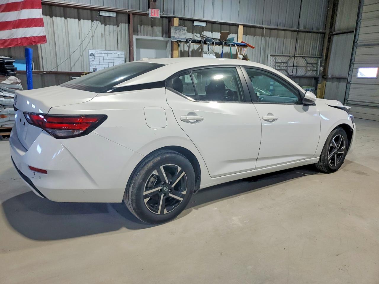 2025 NISSAN SENTRA SV photo 3