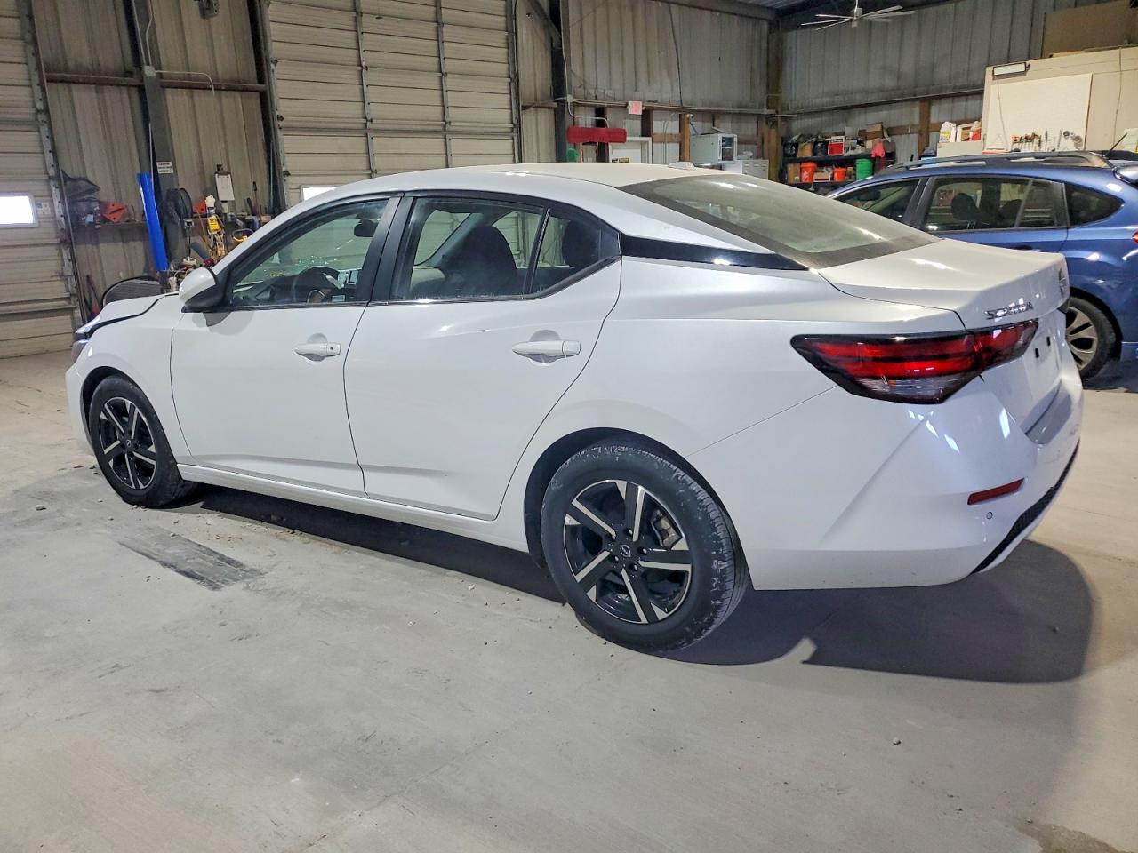 2025 NISSAN SENTRA SV photo 2