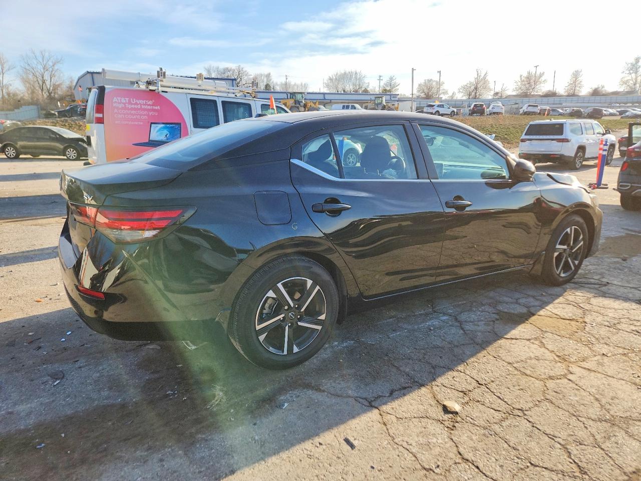 2024 NISSAN SENTRA SV photo 5