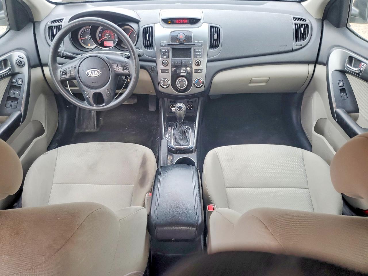 2013 KIA FORTE EX photo 22