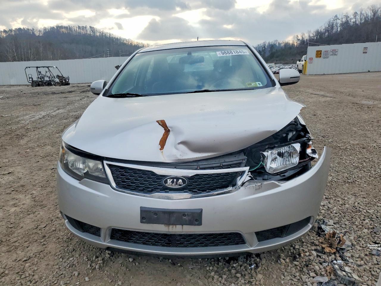 2013 KIA FORTE EX photo 13