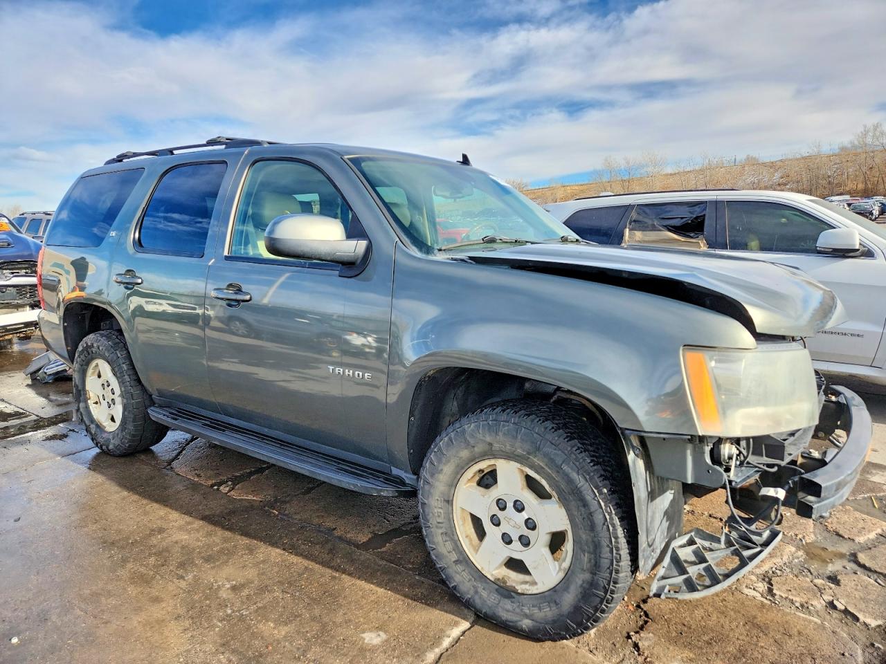 2011 CHEVROLET TAHOE K1500 LT photo 4