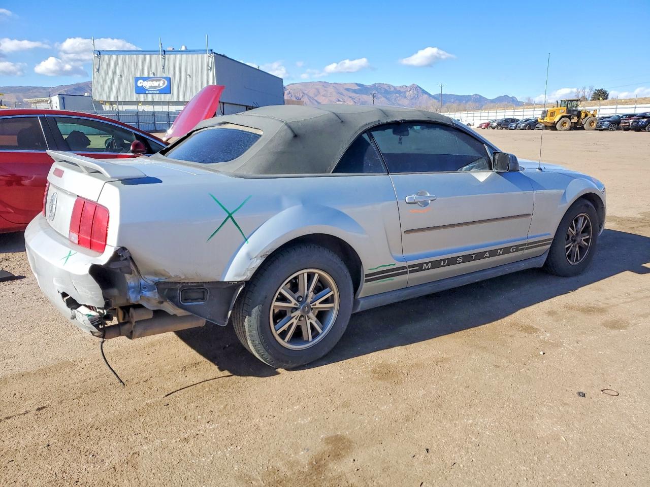 2005 FORD MUSTANG photo 3