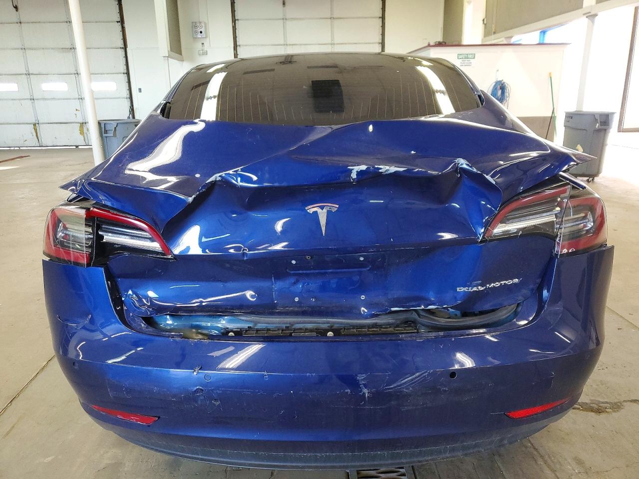 2018 TESLA MODEL 3 photo 6