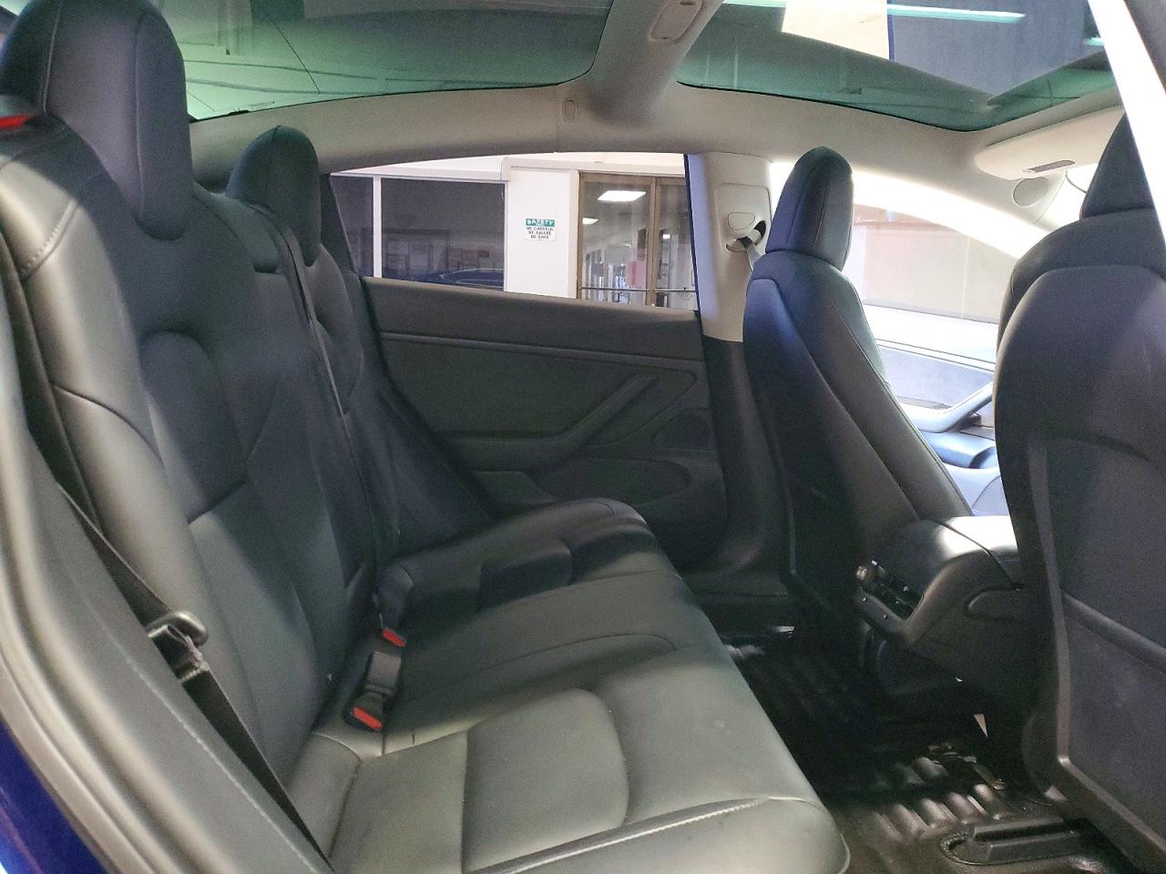 2018 TESLA MODEL 3 photo 10