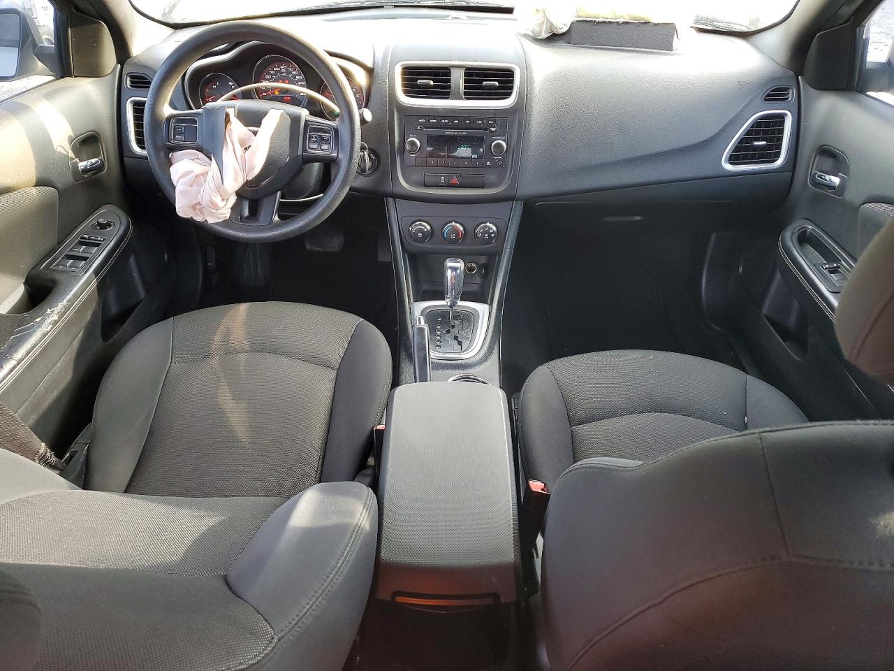 2013 DODGE AVENGER SE photo 8