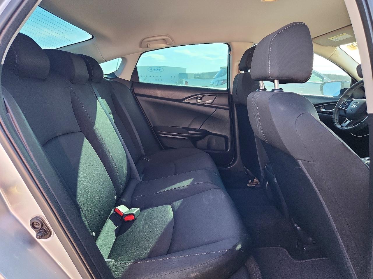 2016 HONDA CIVIC LX photo 10