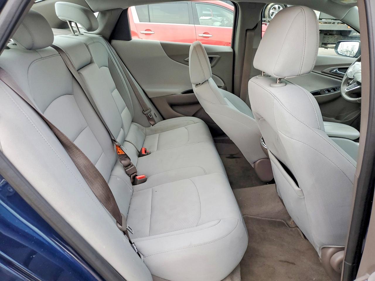 2017 CHEVROLET MALIBU LT photo 10