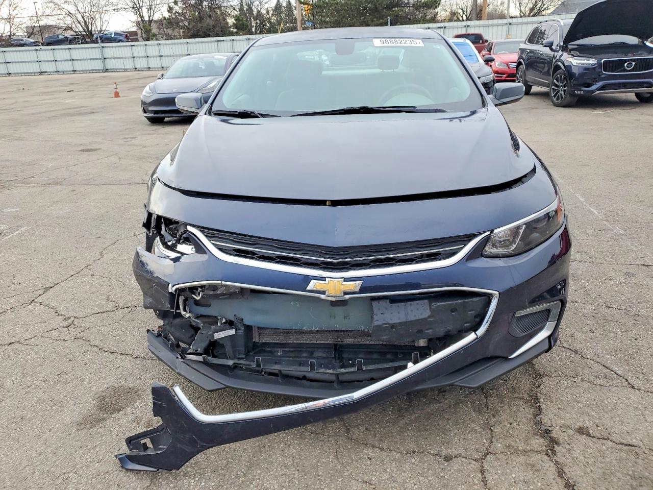 2017 CHEVROLET MALIBU LT photo 5