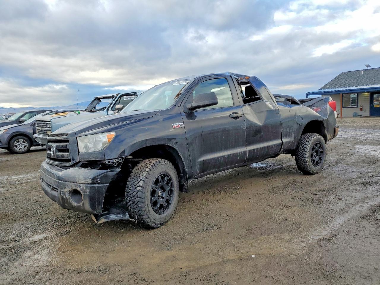 2010 TOYOTA TUNDRA