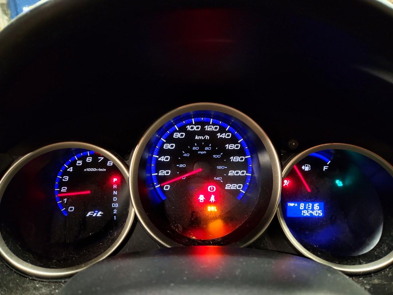 2008 HONDA FIT photo 9