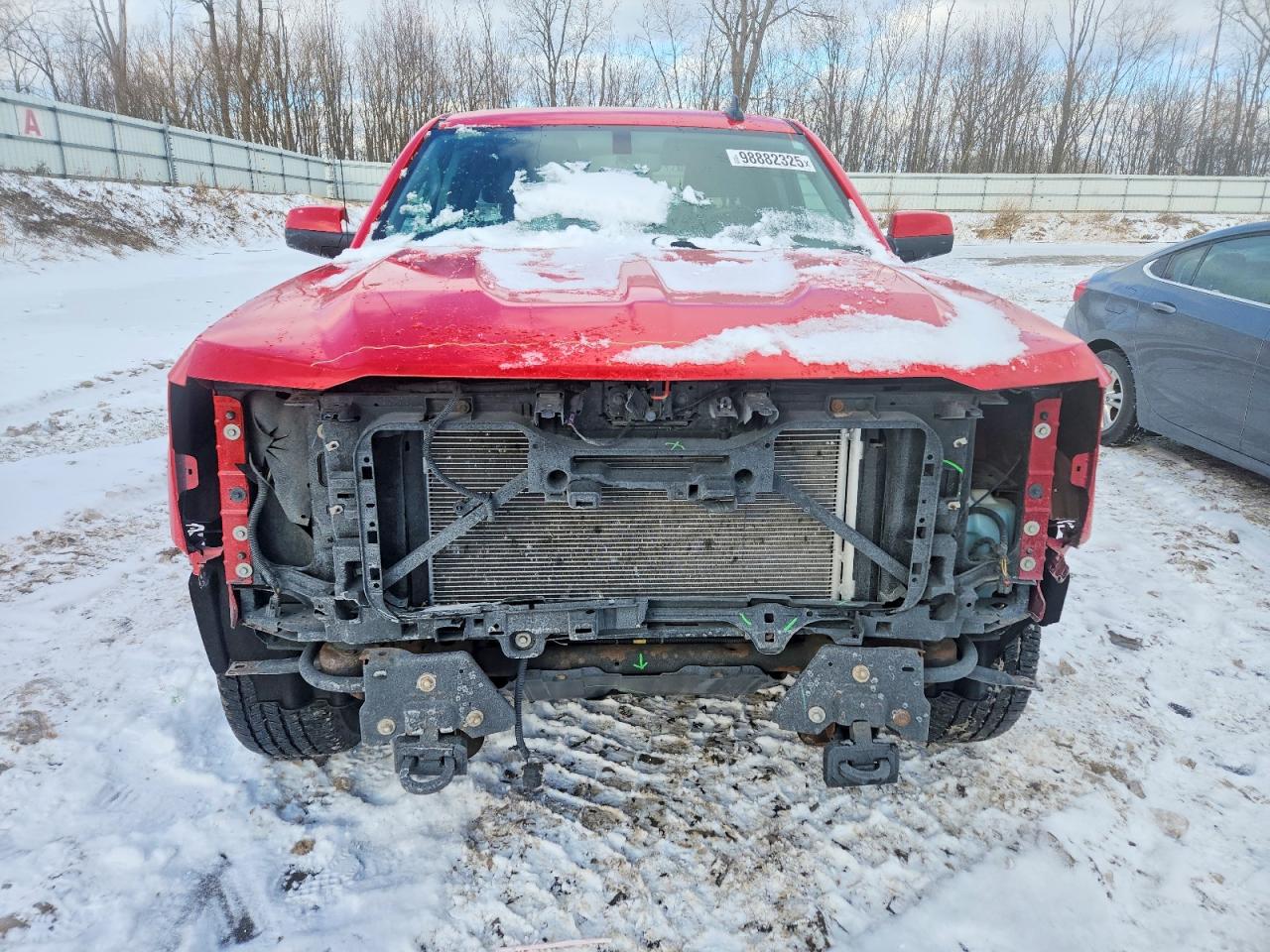 2016 CHEVROLET SILVERADO K1500 LT photo 5
