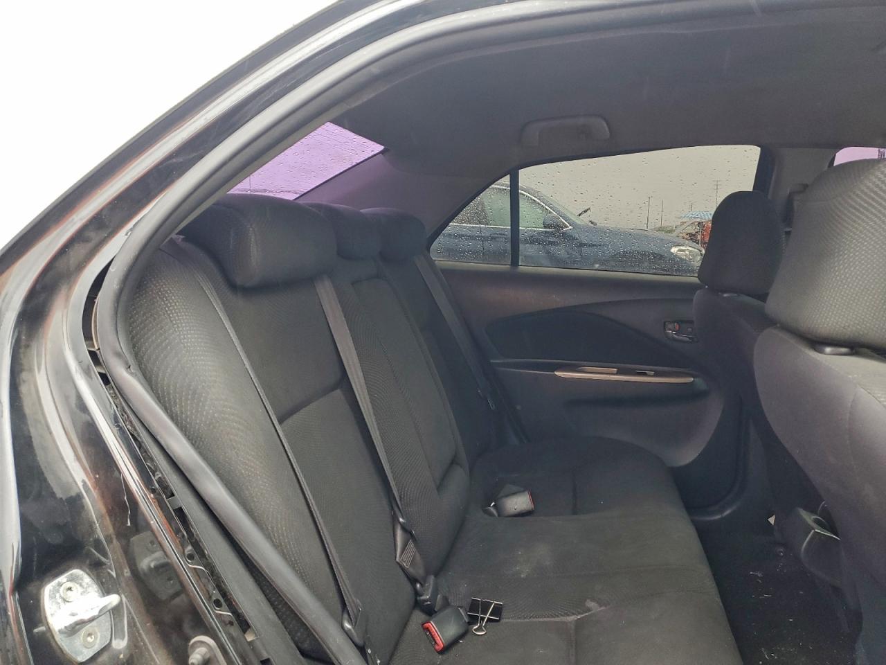 2009 TOYOTA YARIS photo 10