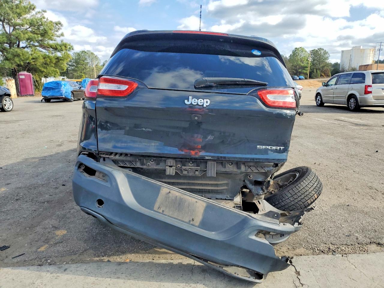 2016 JEEP CHEROKEE SPORT photo 6