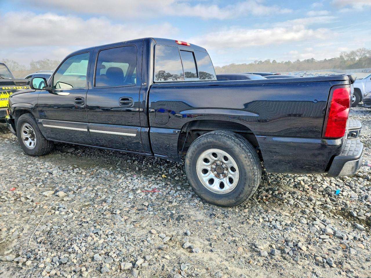 2006 CHEVROLET SILVERADO C1500 photo 3