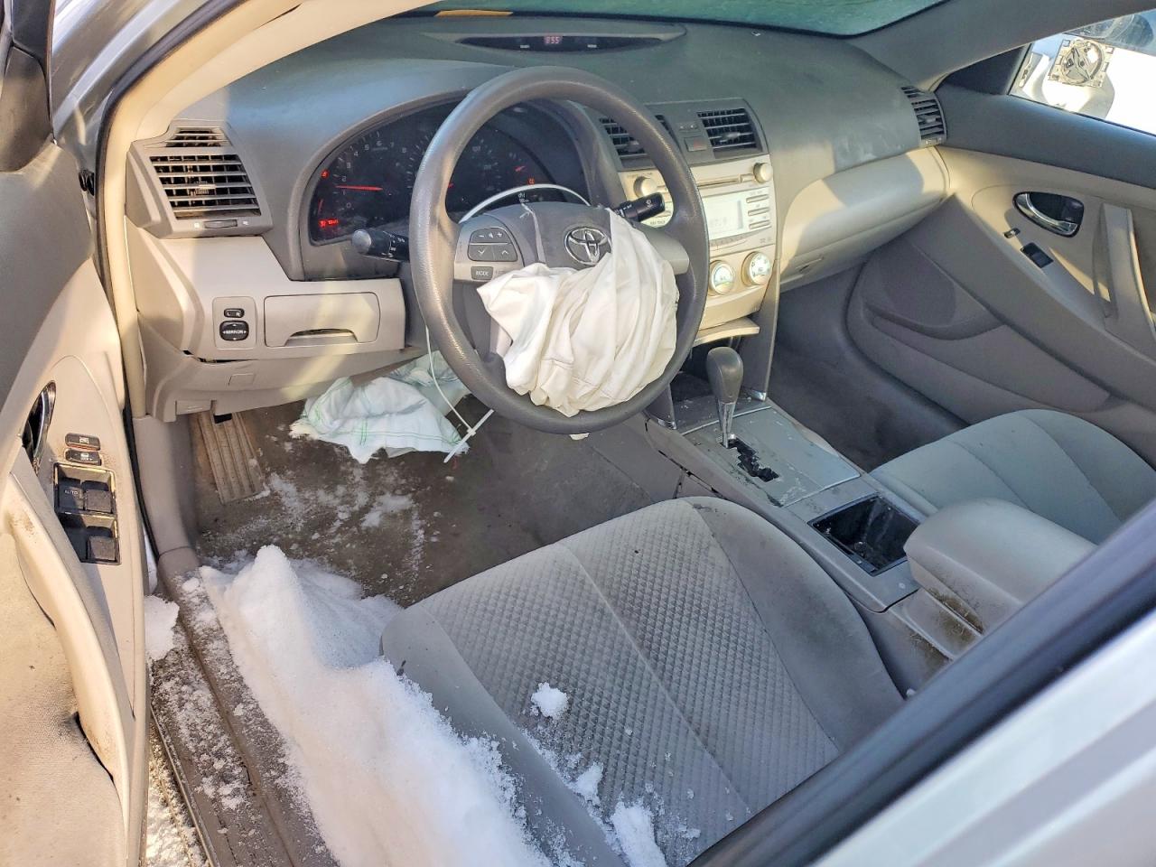 2007 TOYOTA CAMRY CE photo 8