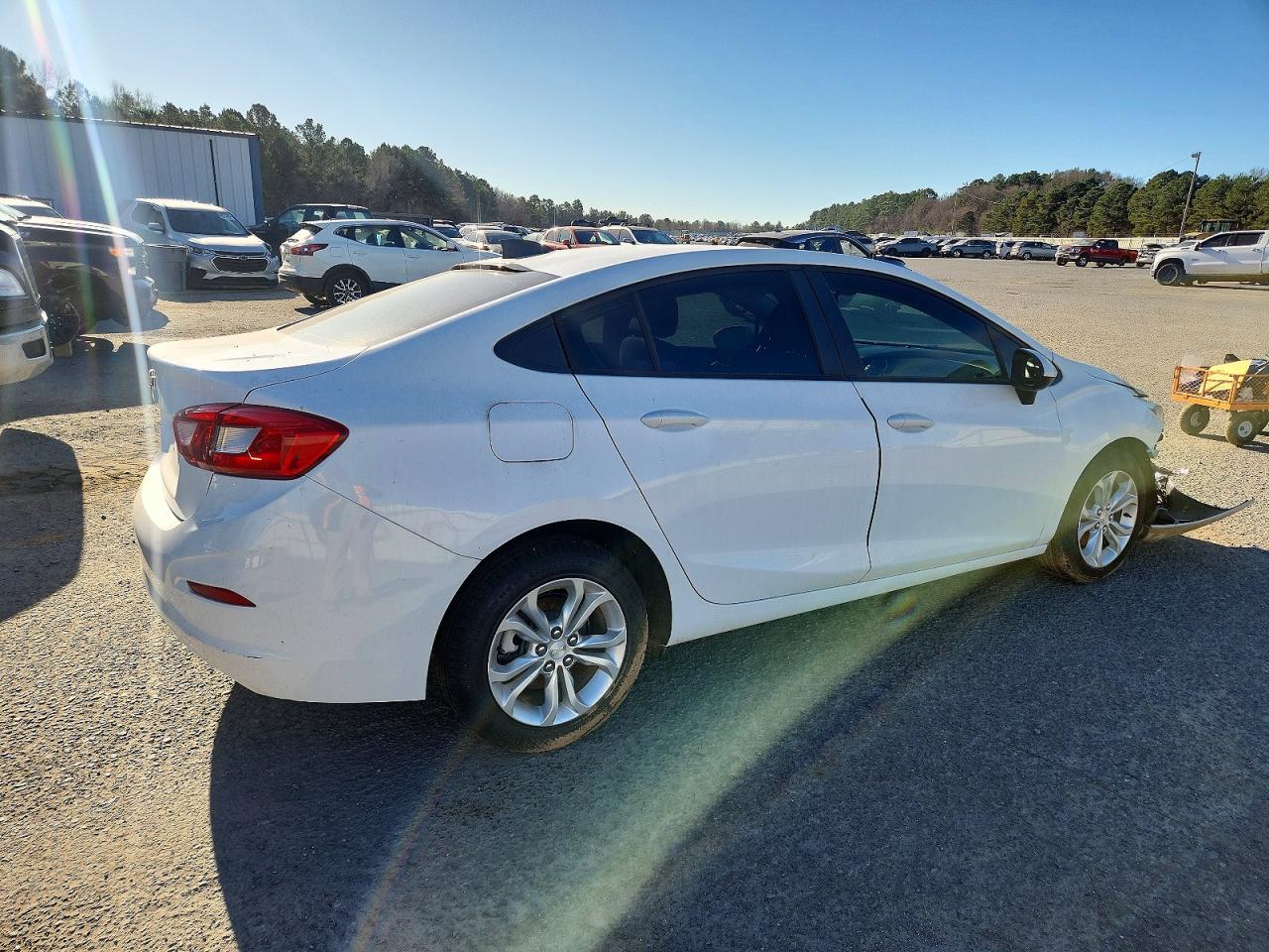 2019 CHEVROLET CRUZE LS photo 3