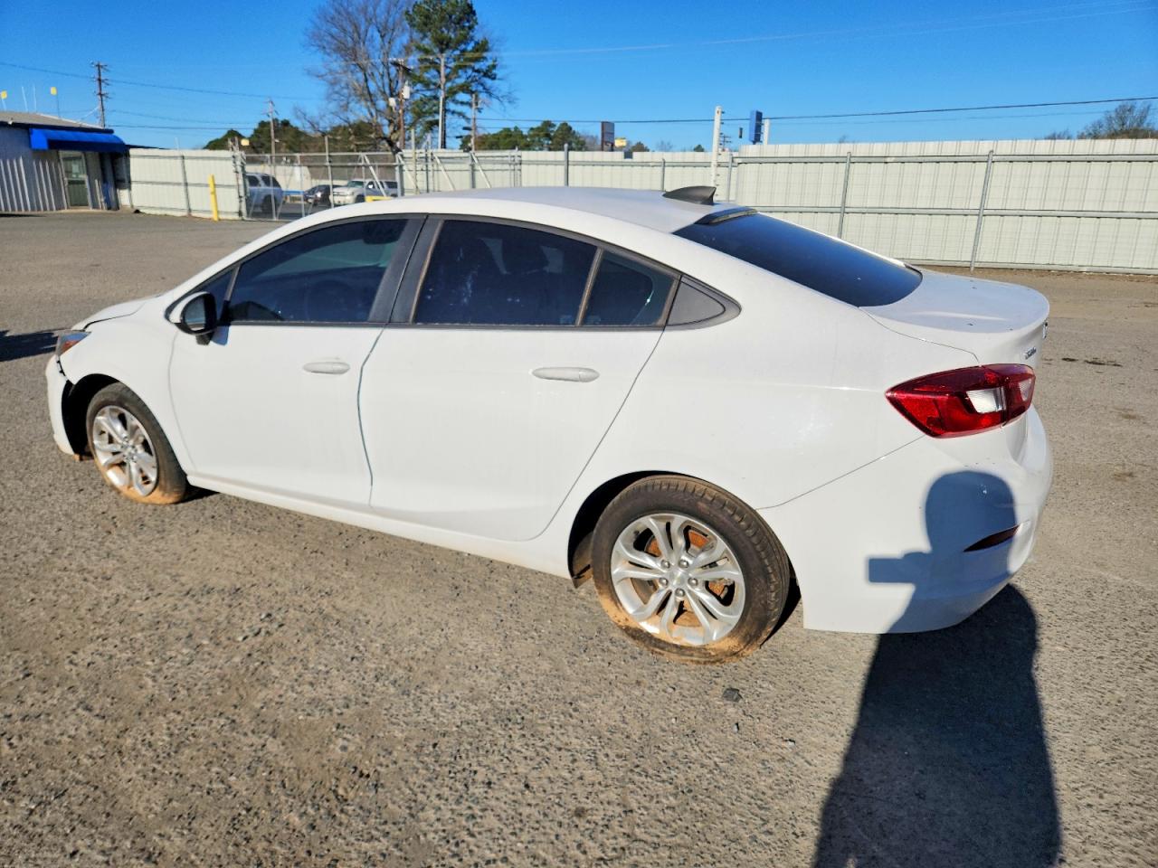 2019 CHEVROLET CRUZE LS photo 2
