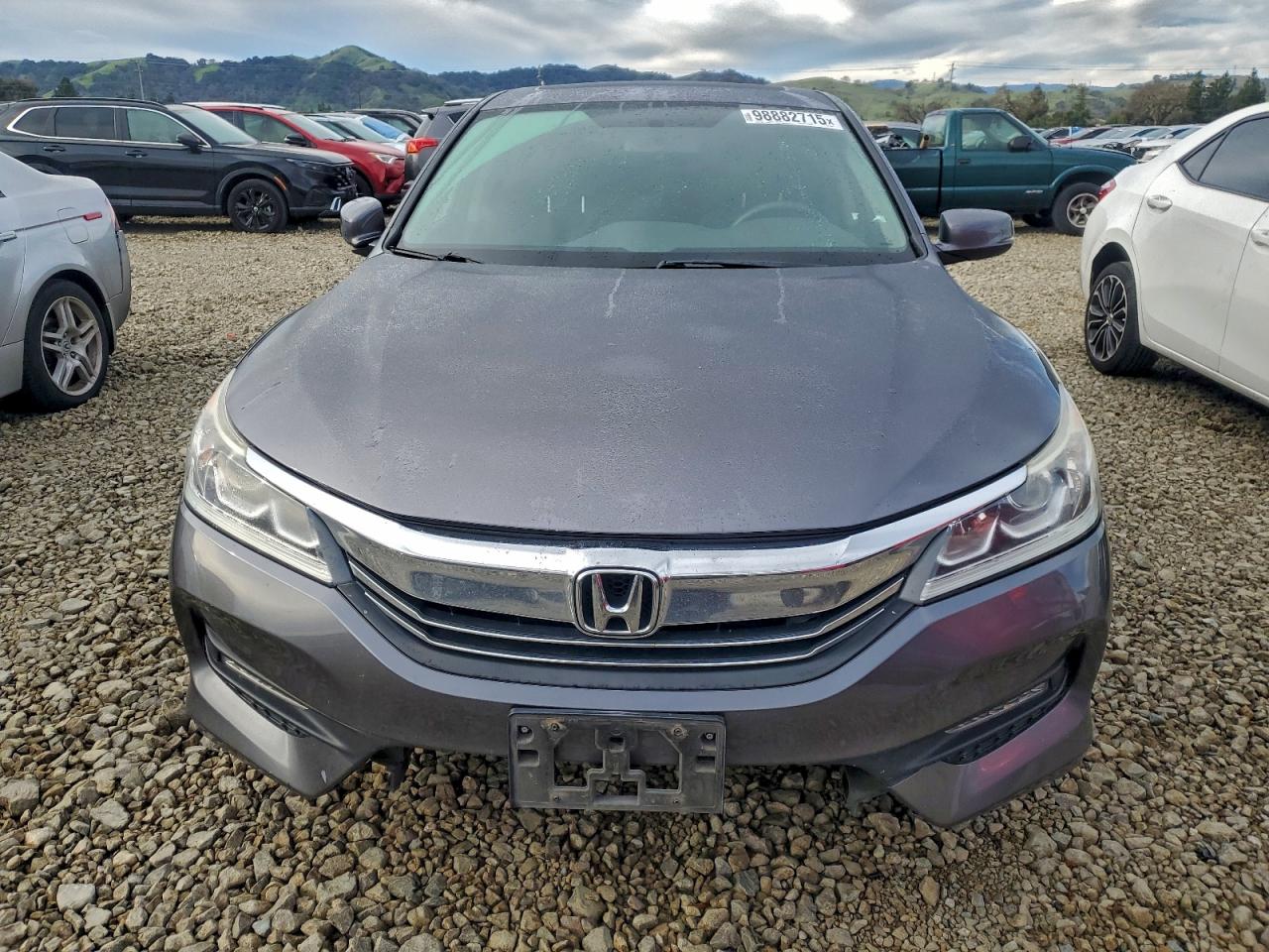 2017 HONDA ACCORD EX photo 5