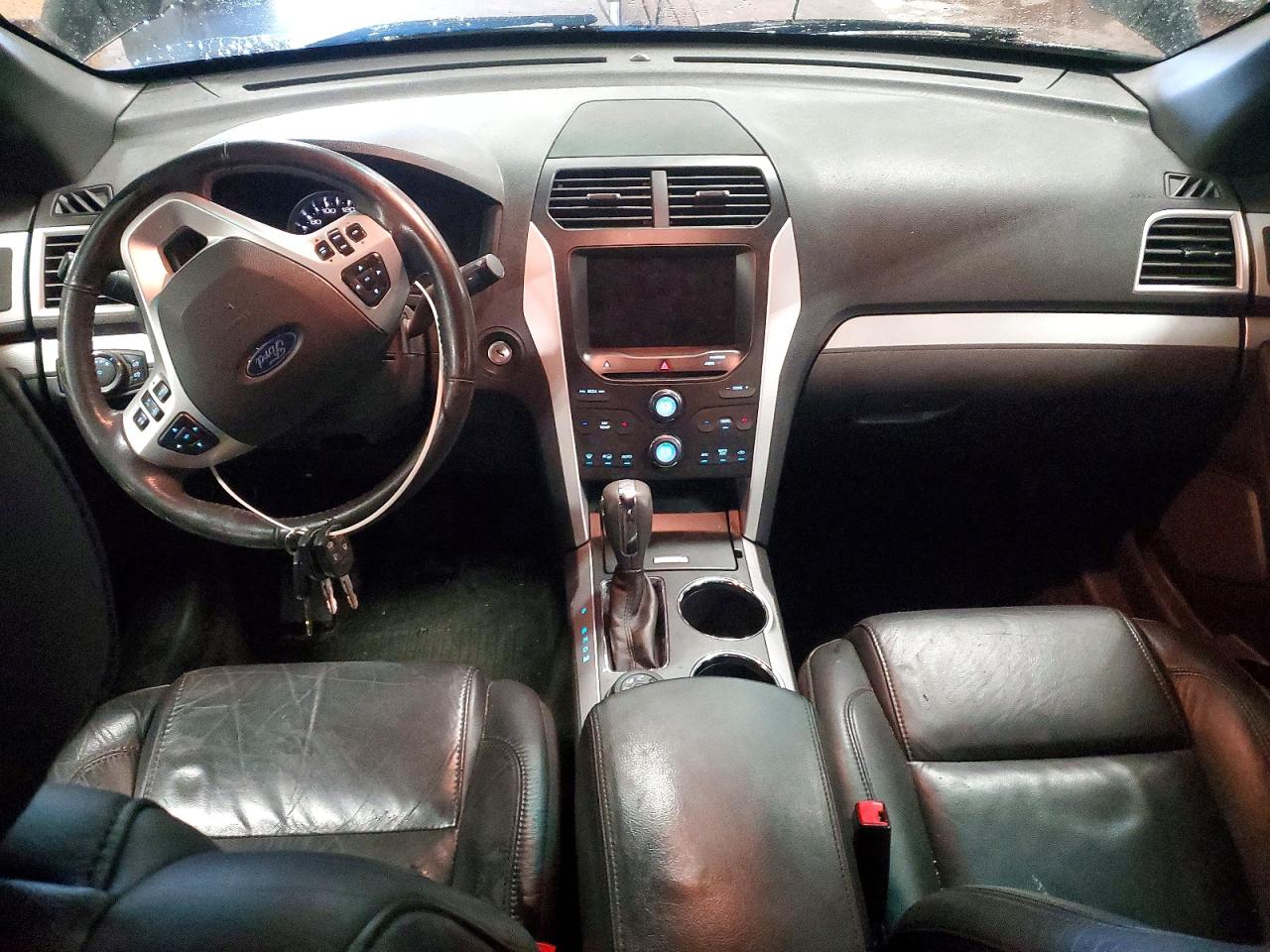 2014 FORD EXPLORER XLT photo 8