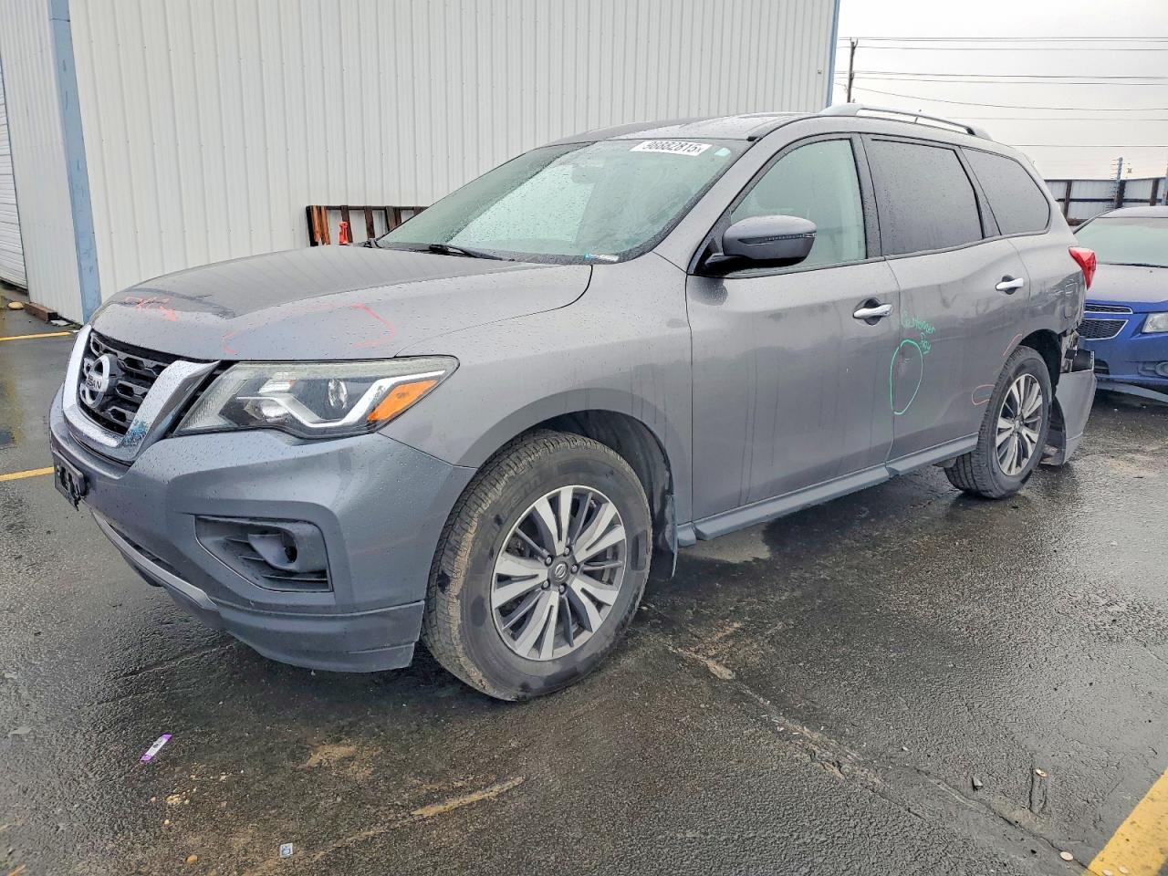 2017 NISSAN PATHFINDER