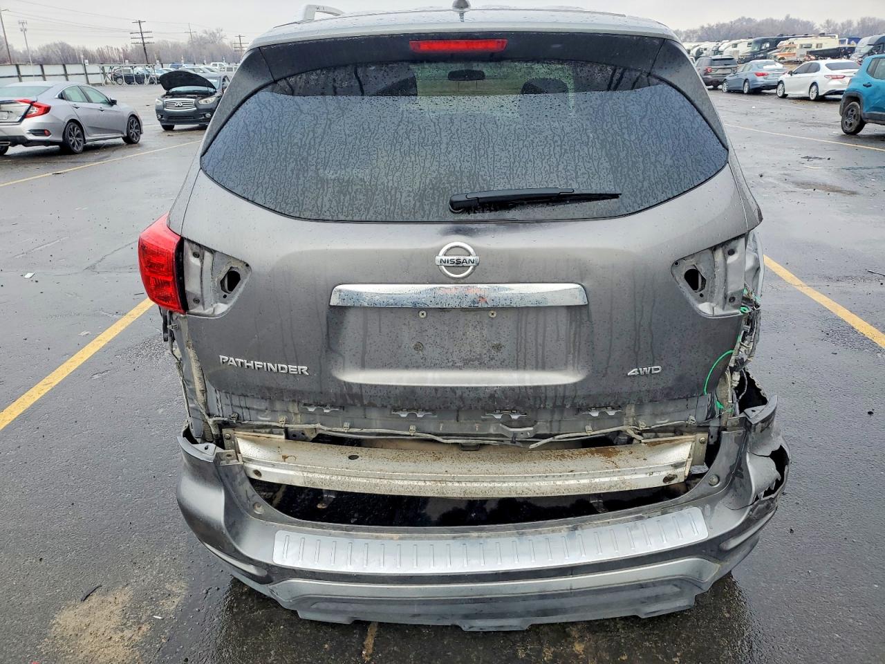 2017 NISSAN PATHFINDER S photo 6