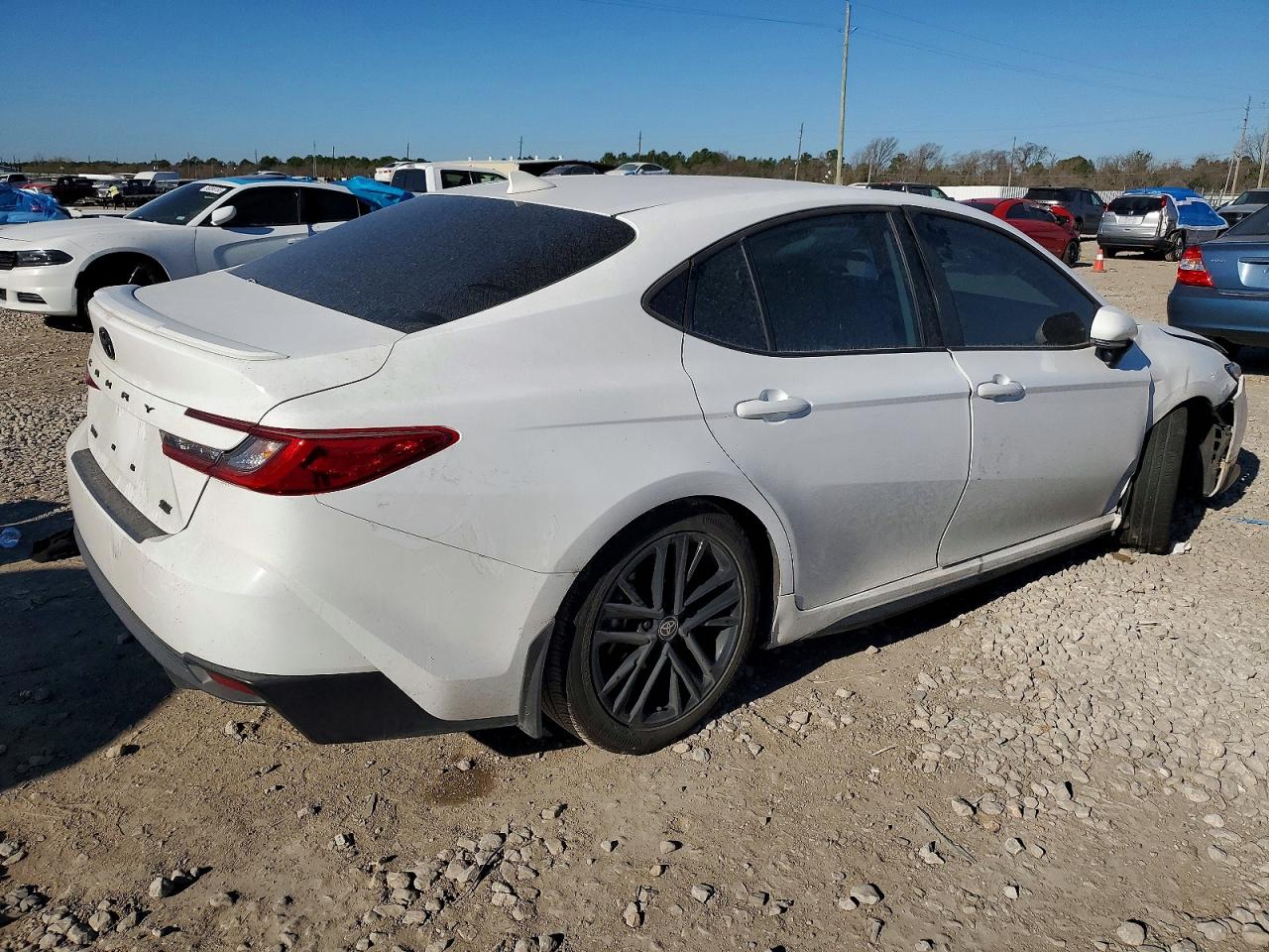 2025 TOYOTA CAMRY XSE photo 7