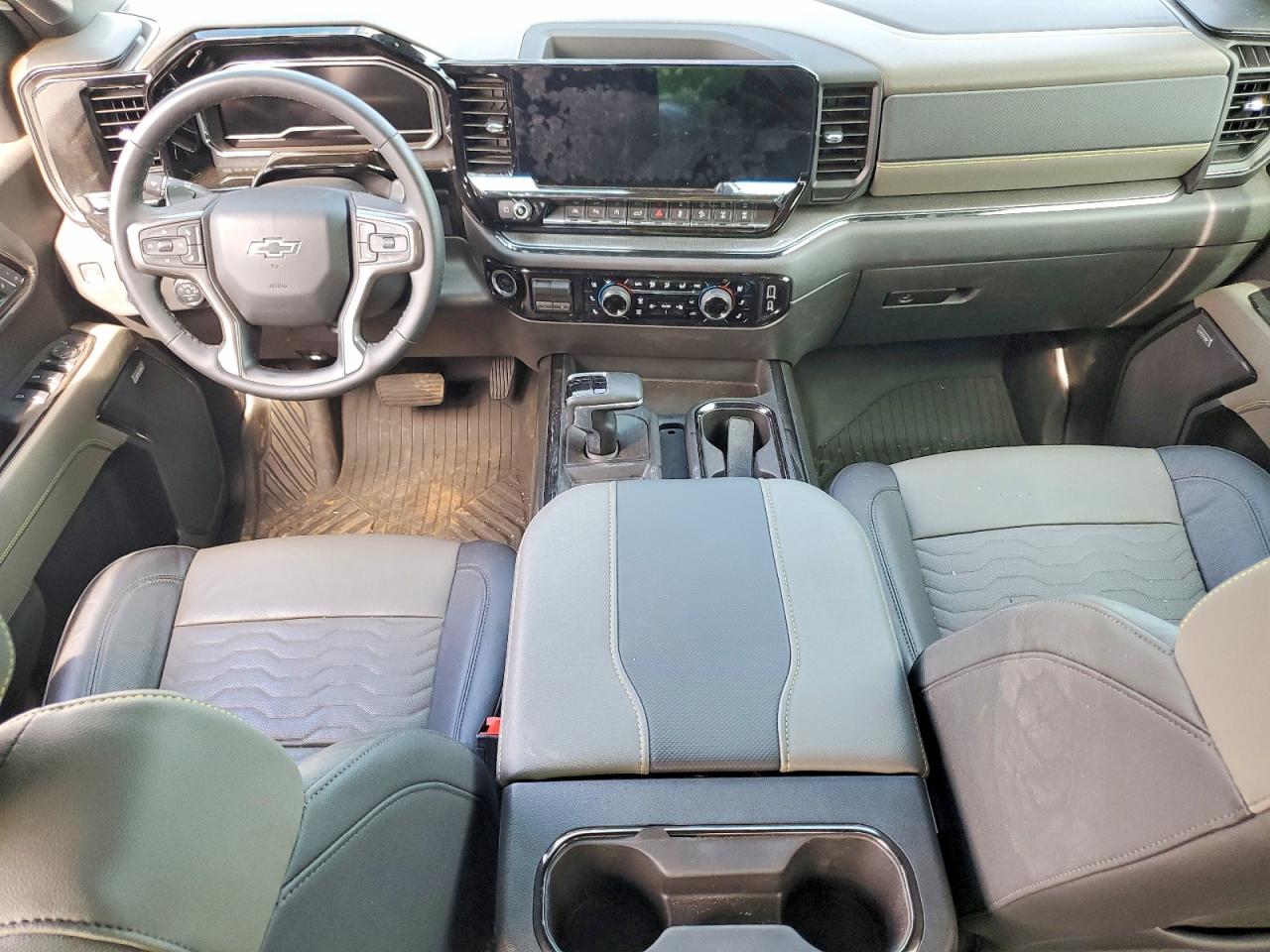 2024 CHEVROLET SILVERADO K1500 ZR2 photo 8