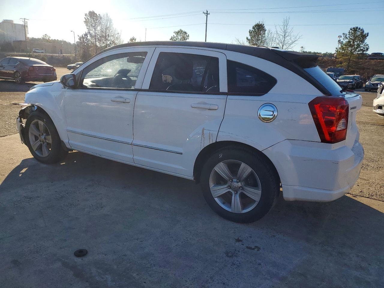 2012 DODGE CALIBER SXT photo 2