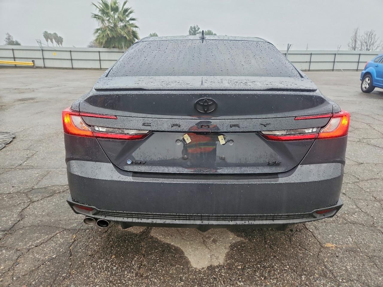 2025 TOYOTA CAMRY XSE photo 6