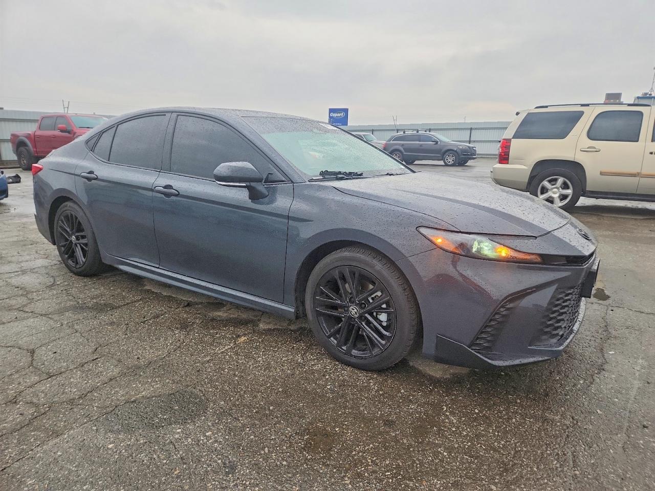 2025 TOYOTA CAMRY XSE photo 4