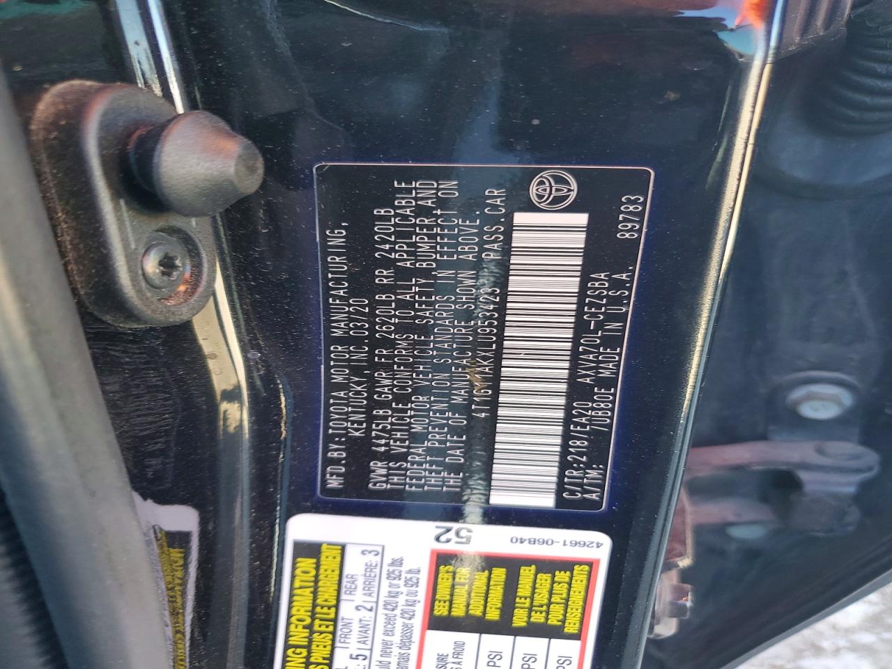 2020 TOYOTA CAMRY SE photo 13
