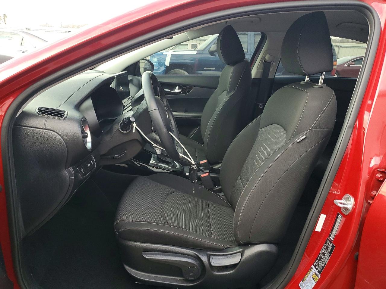 2019 KIA FORTE GT LINE photo 7