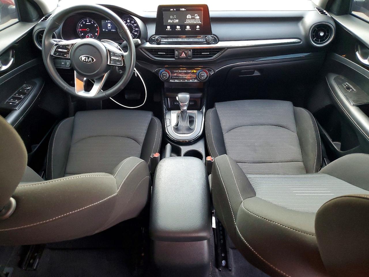 2019 KIA FORTE GT LINE photo 8