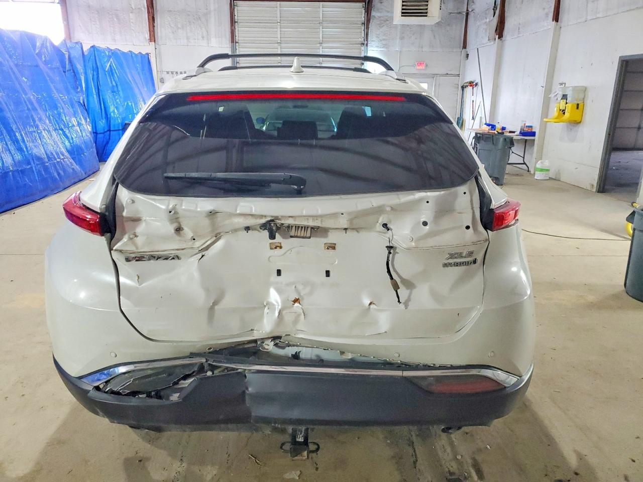 2021 TOYOTA VENZA LE photo 11