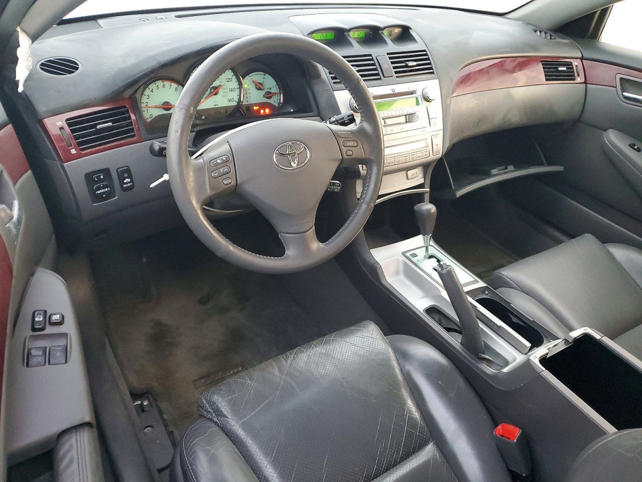 2004 TOYOTA CAMRY SOLARA SE photo 8