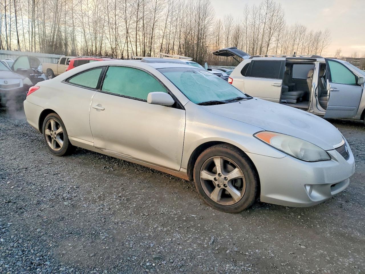 2004 TOYOTA CAMRY SOLARA SE photo 4