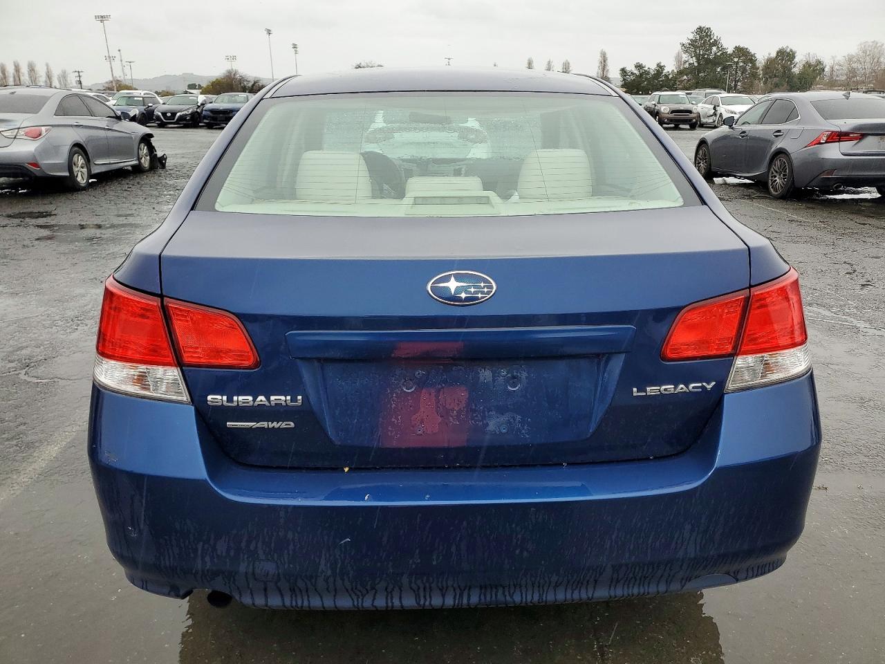 2011 SUBARU LEGACY 2.5I photo 6