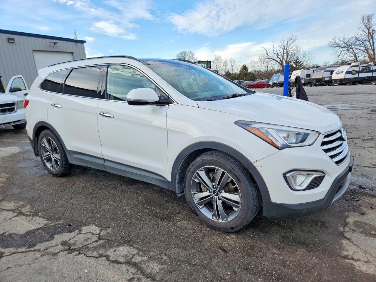 2014 HYUNDAI SANTA FE GLS photo 4