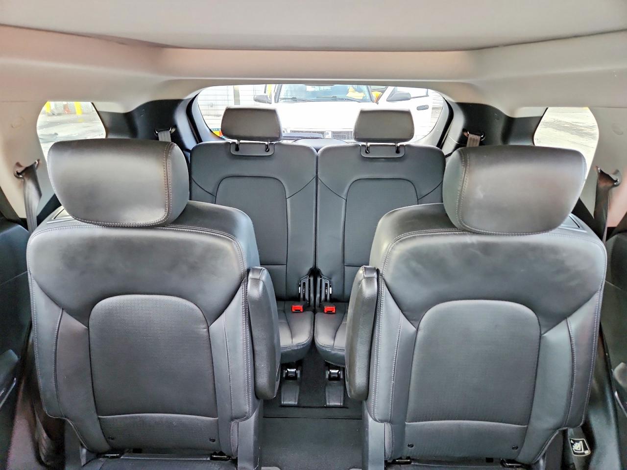 2014 HYUNDAI SANTA FE GLS photo 10