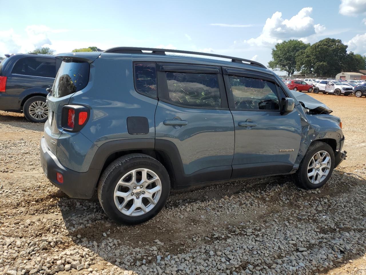 2017 JEEP RENEGADE LATITUDE photo 5