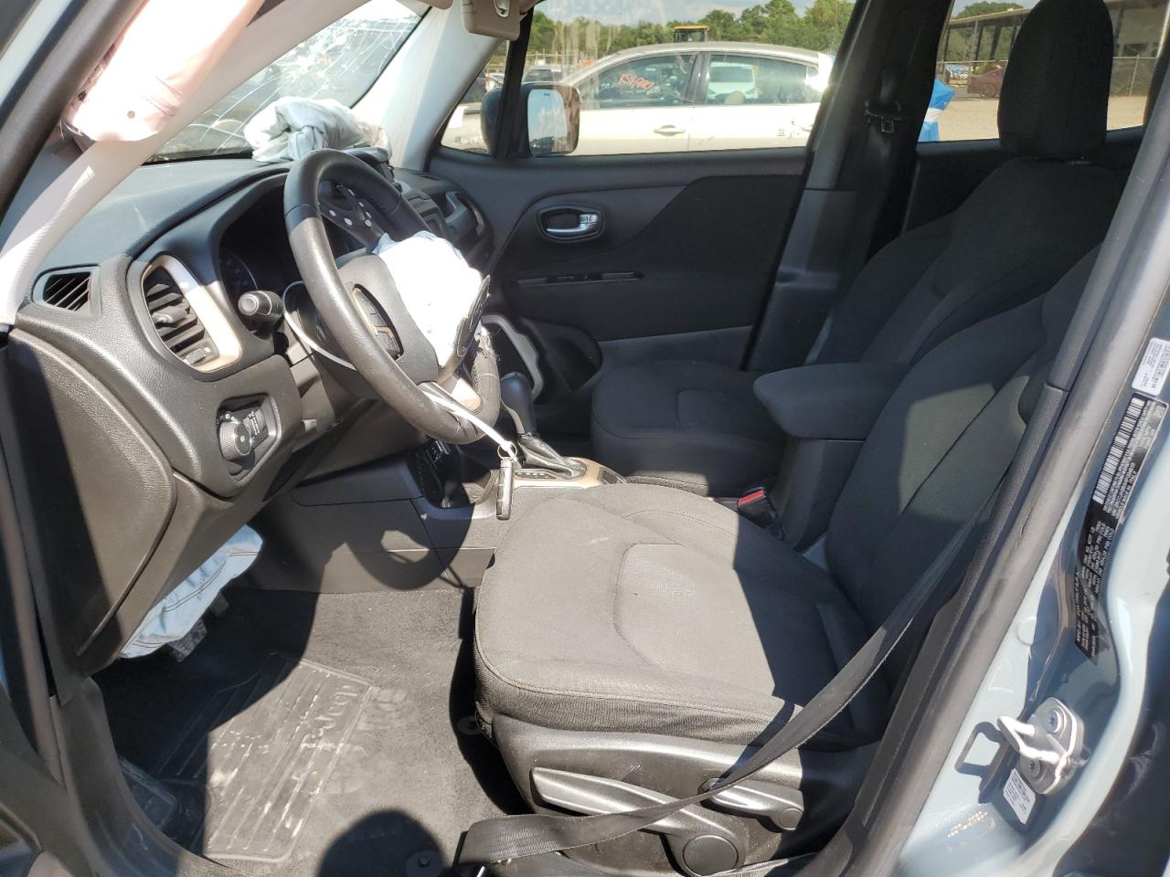 2017 JEEP RENEGADE LATITUDE photo 13