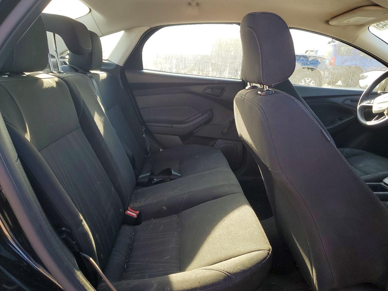 2017 FORD FOCUS S photo 10