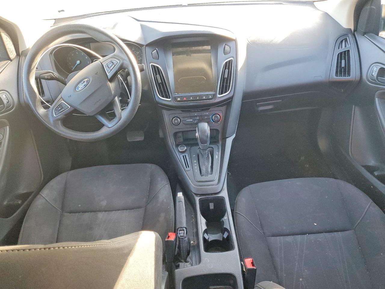 2017 FORD FOCUS S photo 8